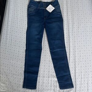 Colombia Women's Dark Blue Skinny Jeans